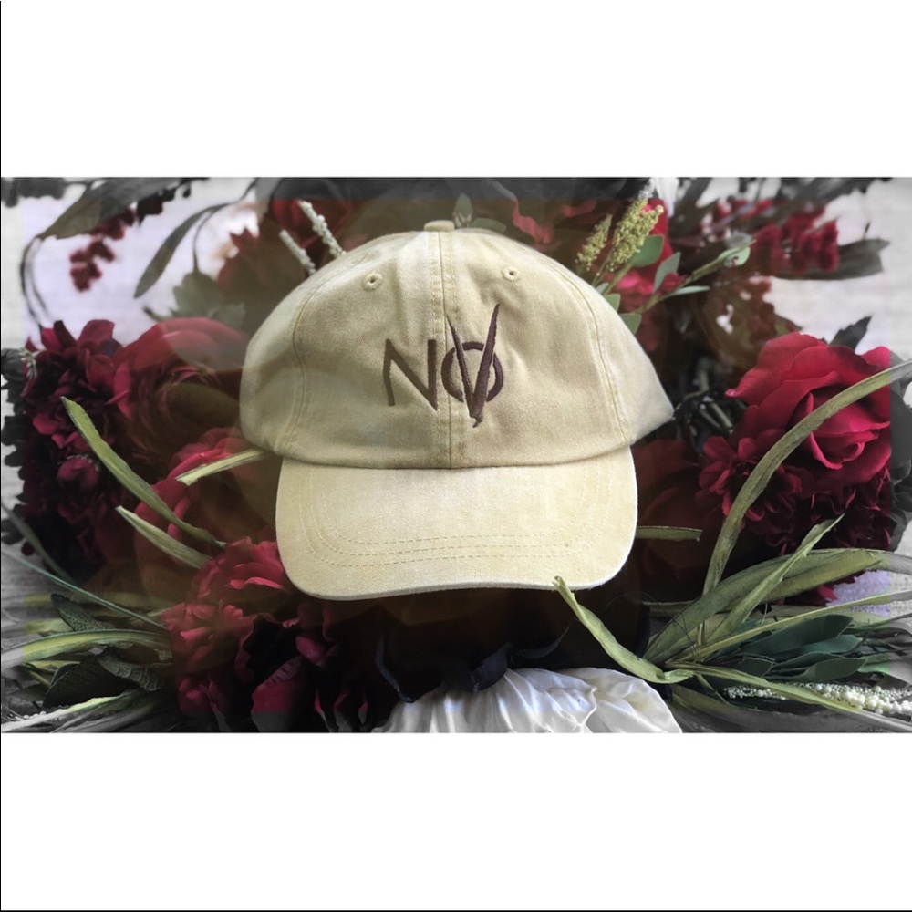 No Vacancy hat